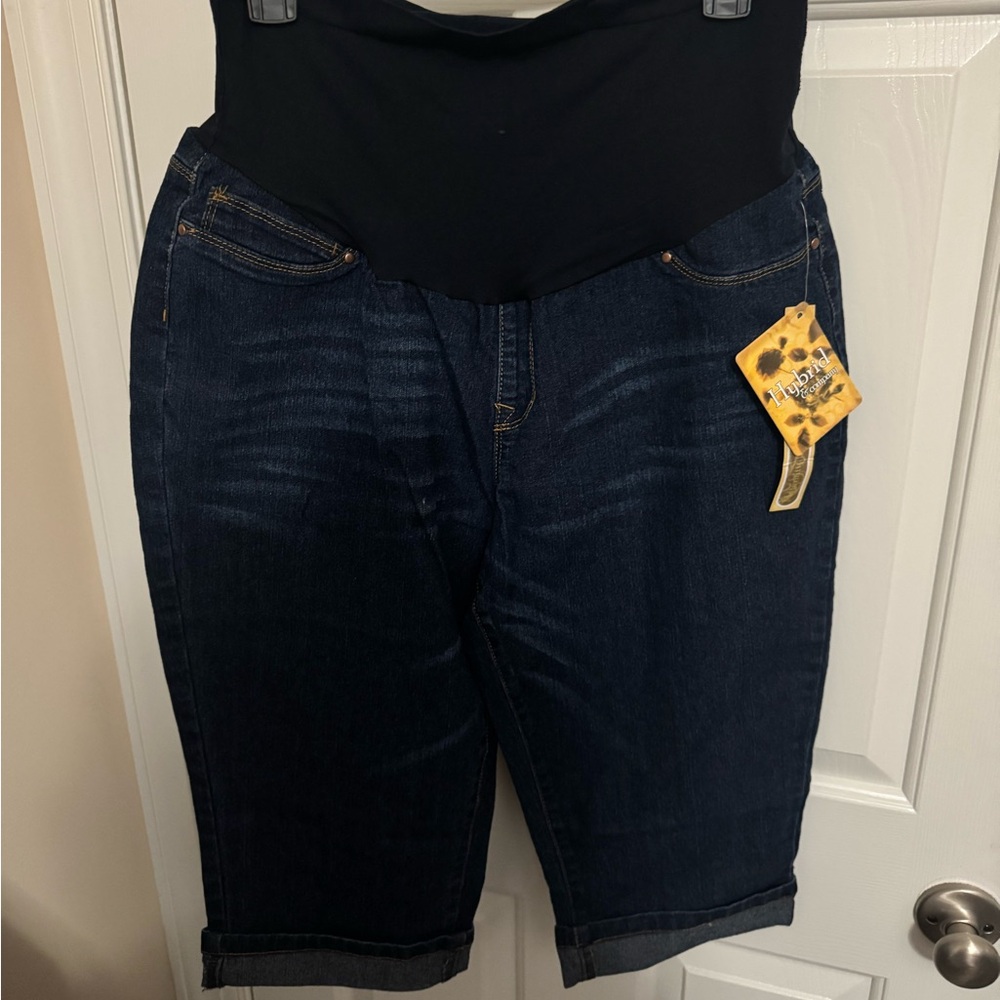 Hybrid & Company Dark Blue Denim Maternity shorts 1X